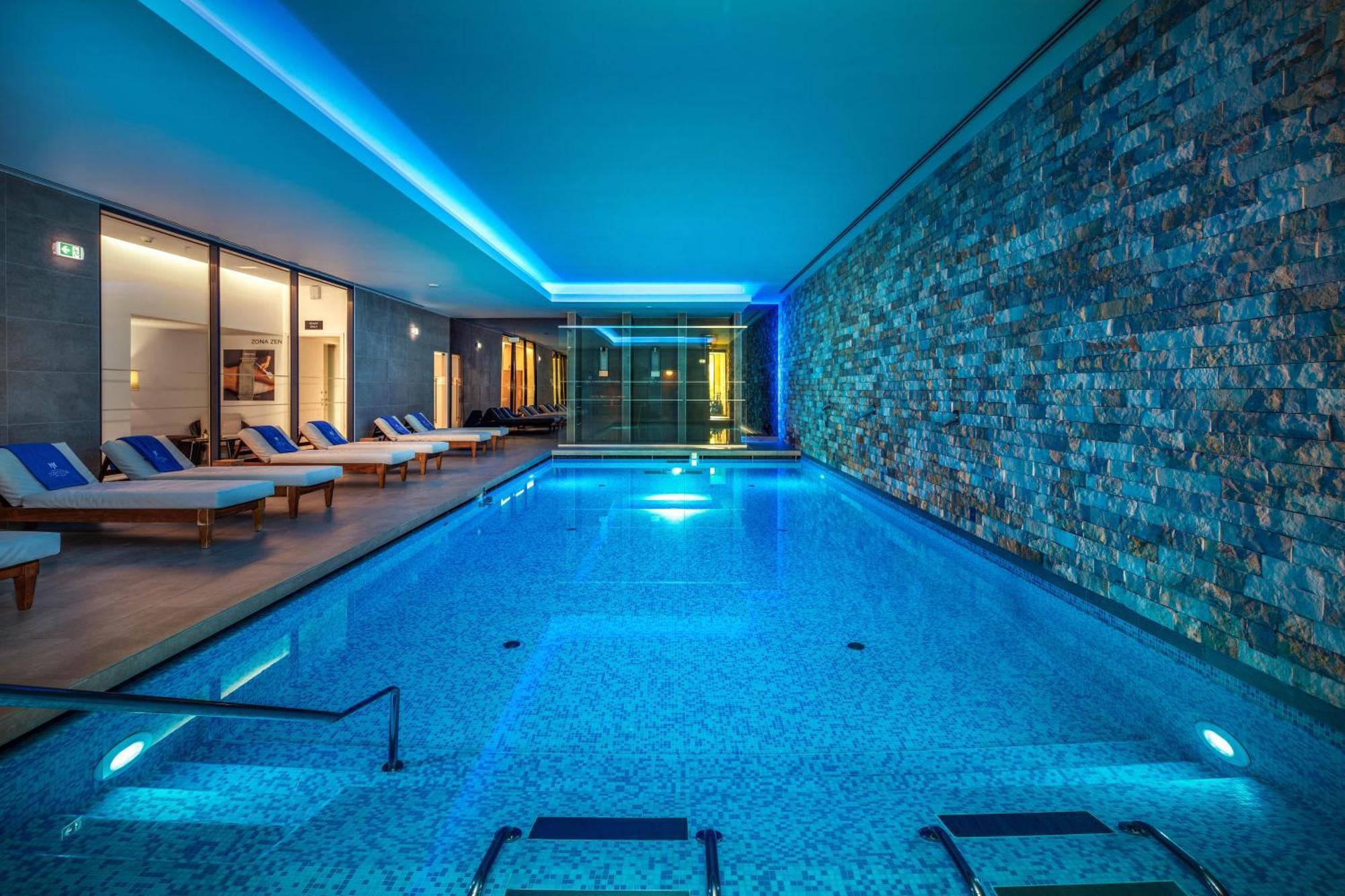 Jupiter Marina Hotel - Couples & Spa (Adults Only) ปอร์ติเมา ภายนอก รูปภาพ